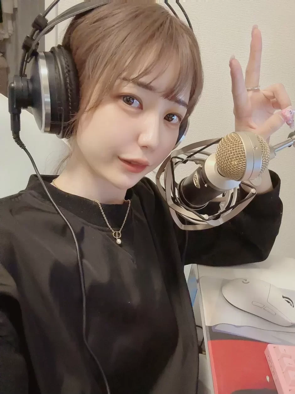 ゆゆ崎　乳首　AV　出演　ポロリ