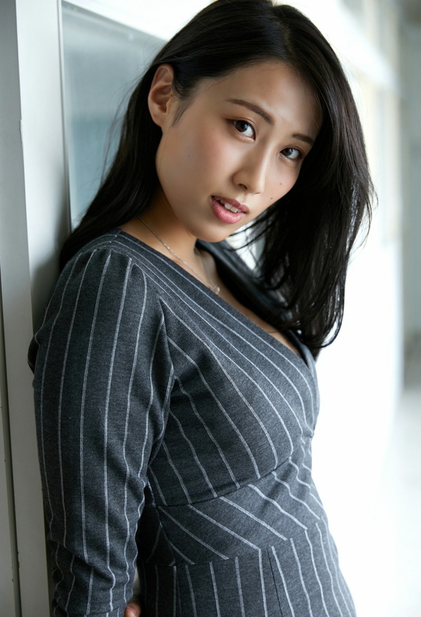 爽香　グラビア 流出　乳首　おっぱい　エロ画像