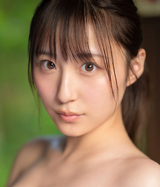 浜辺やよい 流出　乳首　おっぱい　エロ画像