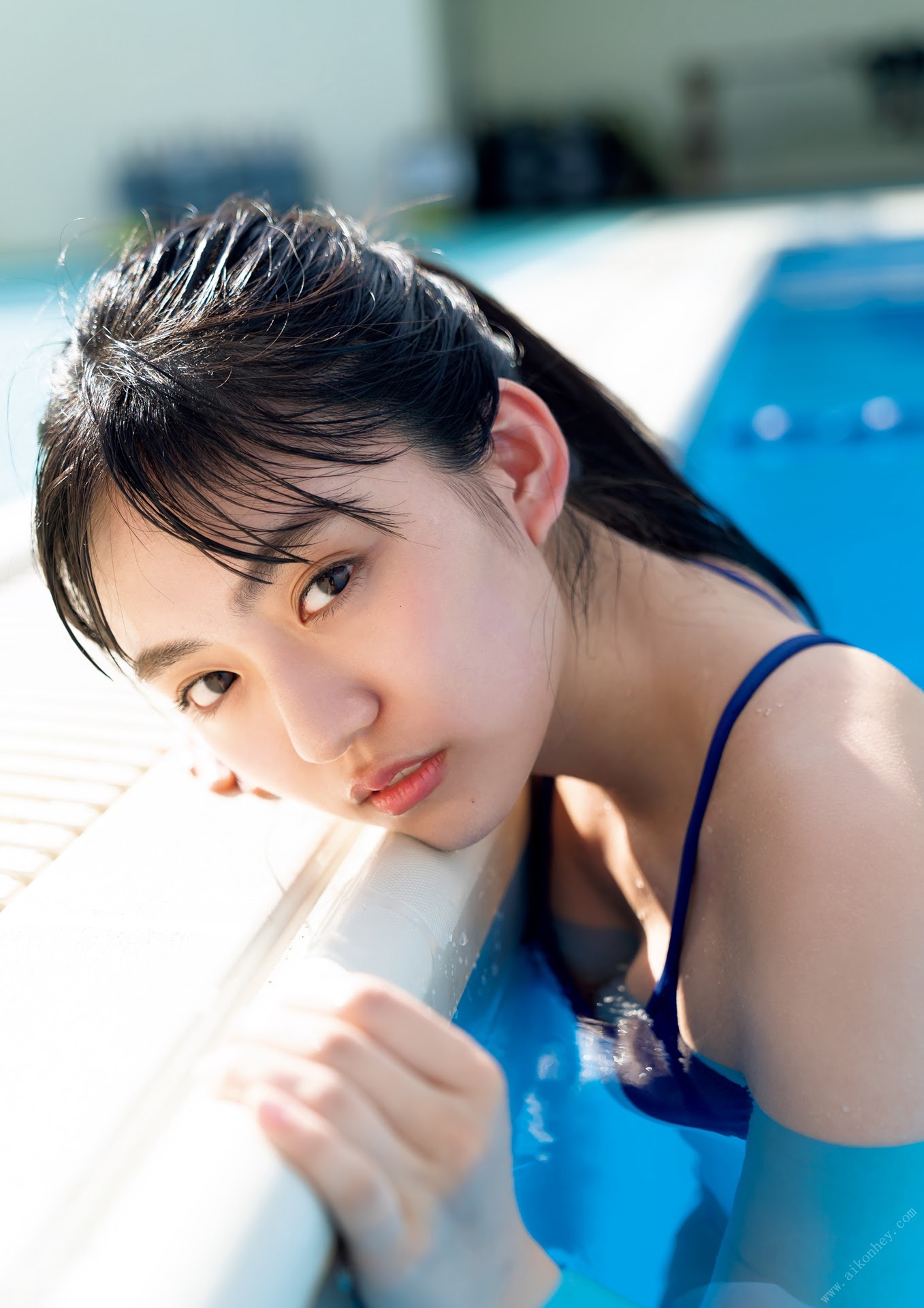 豊田ルナ 流出　乳首　おっぱい　エロ画像