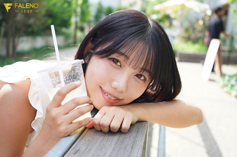 浜辺やよい 流出　乳首　おっぱい　エロ画像